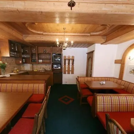 Sailer Hotel